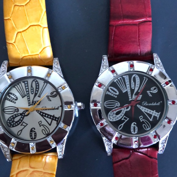 Watch Set - Picture 1 of 2